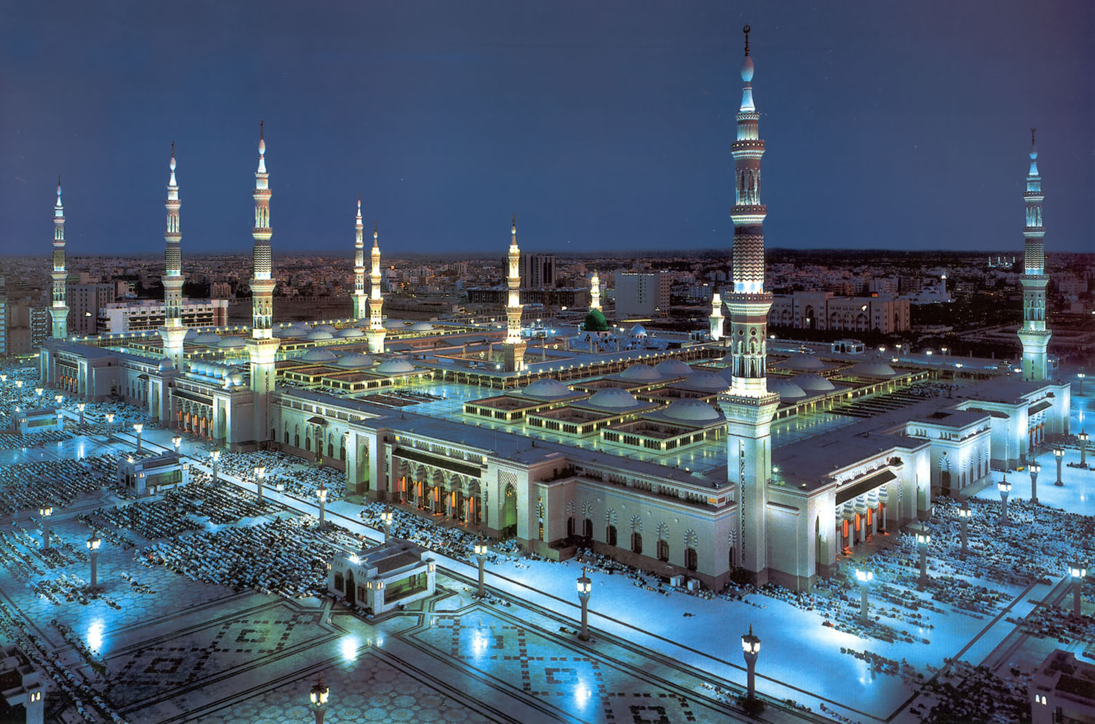 Pilgrimage journey planning with Miqat Travels